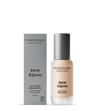 Laden Sie das Bild in den Galerie-Viewer, Mádara Skin Equal Foundation #20 Ivory 30ml