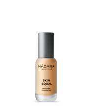 Laden Sie das Bild in den Galerie-Viewer, Mádara Skin Equal Foundation #50 Golden Sand 30ml