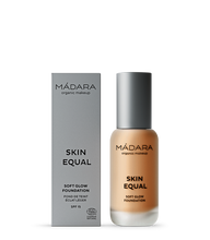 Laden Sie das Bild in den Galerie-Viewer, Mádara Skin Equal Foundation #70 Caramel 30ml