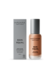 Laden Sie das Bild in den Galerie-Viewer, Mádara Skin Equal Foundation #80 Fudge 30ml
