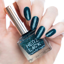 Laden Sie das Bild in den Galerie-Viewer, Aus der Atlantis Kollektion von Herzlack: Atlantis