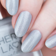 Laden Sie das Bild in den Galerie-Viewer, Ayaya Alpaka von Herzlack in der Nahaufnahme