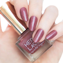 Laden Sie das Bild in den Galerie-Viewer, Herzlack Winterkind by mrsschroederofficial 11ml