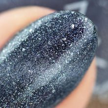 Laden Sie das Bild in den Galerie-Viewer, Herzlack Wolkenbruch by nagellachs 11ml