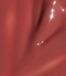 Naturkosmetik Lipgloss Magnetic Nude aus der Mádara organic skincare Glossy Venom Reihe